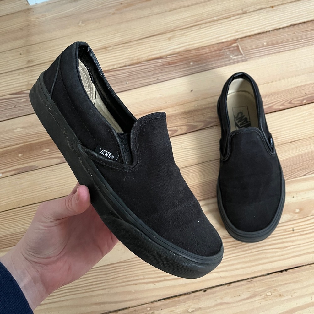 Vans Classic Slip On Black Suede Low Top Sneakers Shoes US‎ Men 7 US Women 8.5